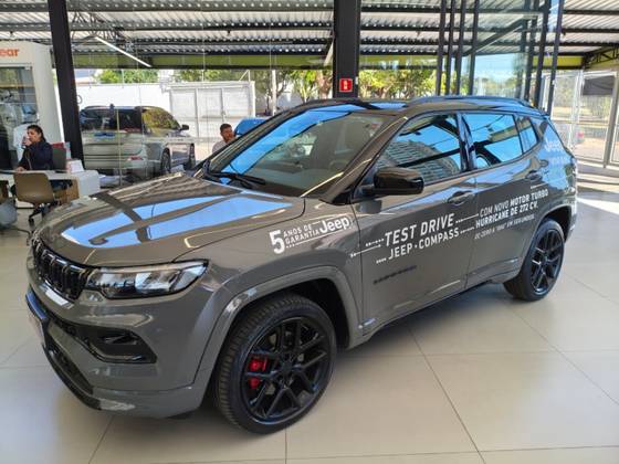JEEP COMPASS 2.0 HURRICANE 4 TURBO GASOLINA BLACKHAWK AT9